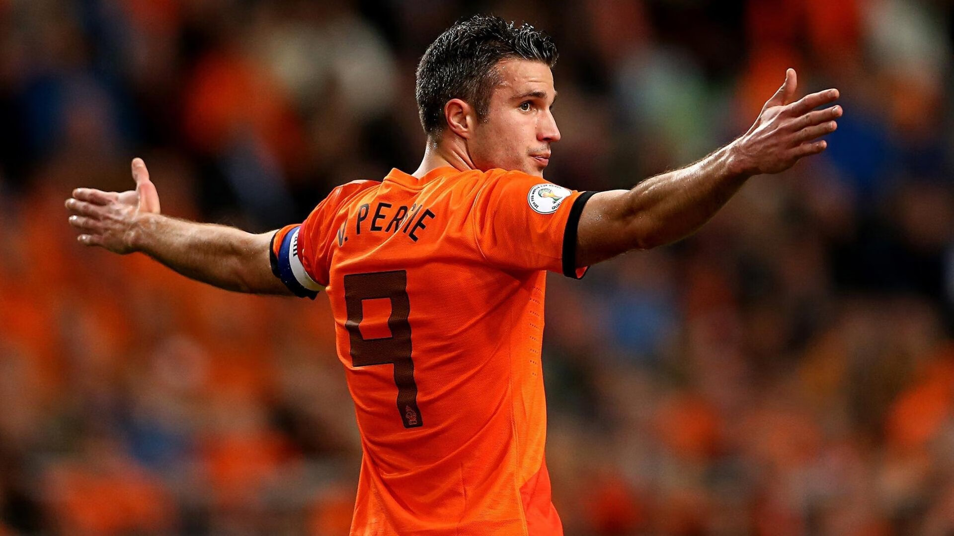 欧冠半决赛焦点战，阿根廷双星连续得分，完美压制勒沃库森