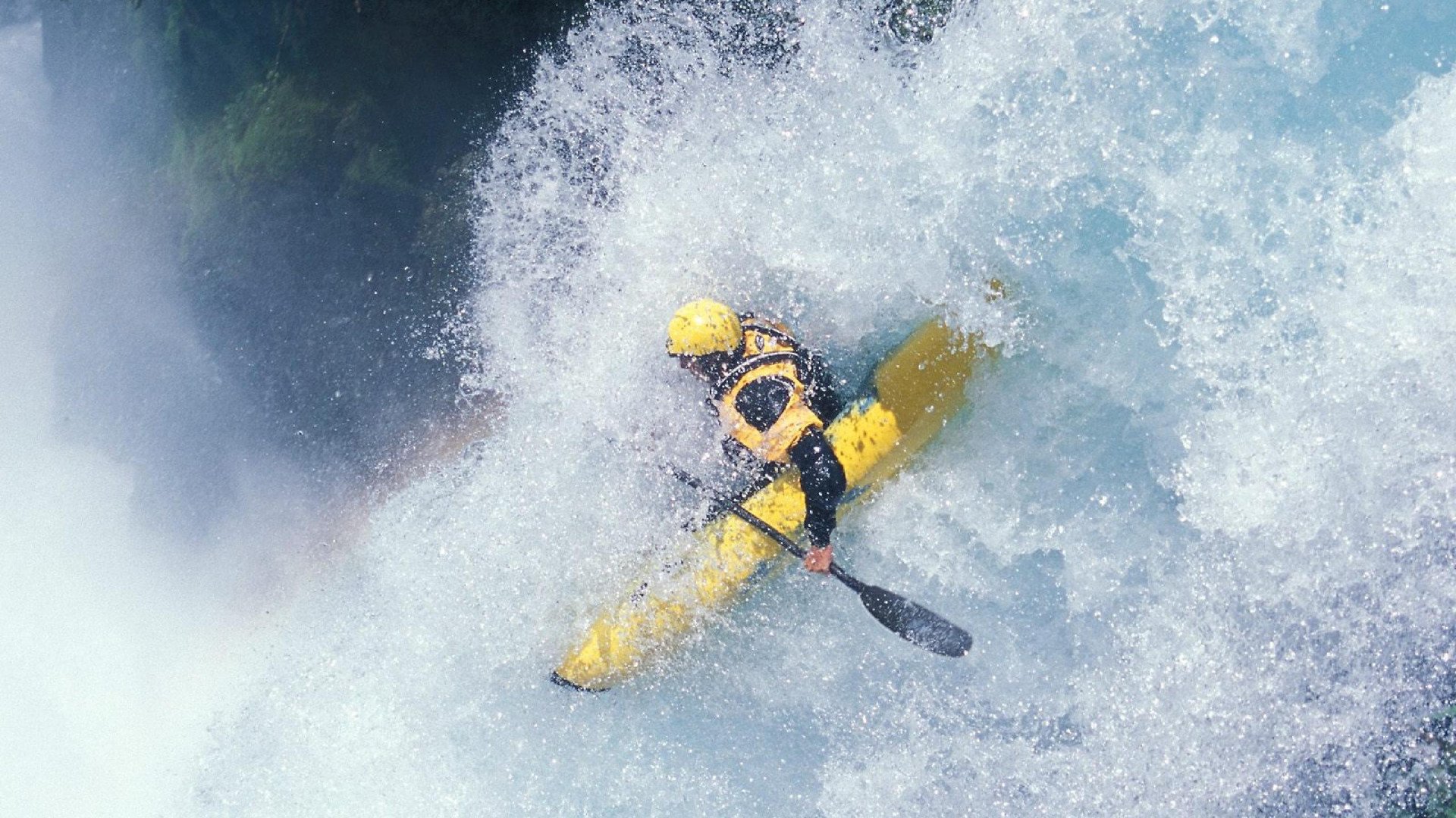 逆转之夜，保罗高光时刻与雄鹿翻盘辽宁队的启示